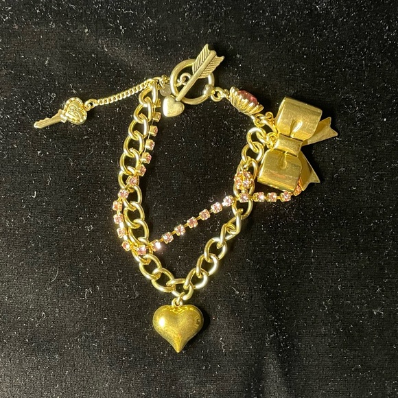 Betsy Johnson Bracelet - Picture 1 of 8
